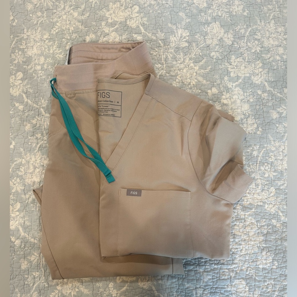 Figs women uniform
